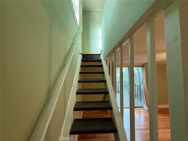 302 Churchill Road, Sierra Madre, California 91024
