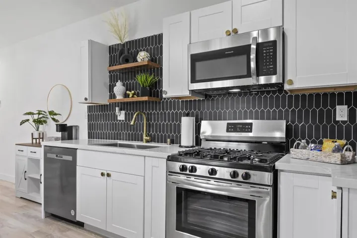 1150 Evelyn Street, San Diego, California 92114