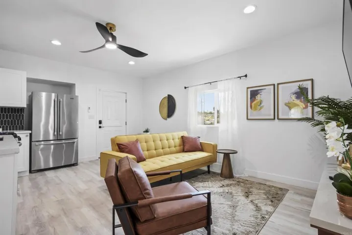 1150 Evelyn Street, San Diego, California 92114