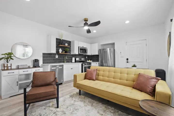 1150 Evelyn Street, San Diego, California 92114