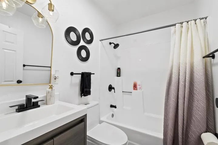 1150 Evelyn Street, San Diego, California 92114