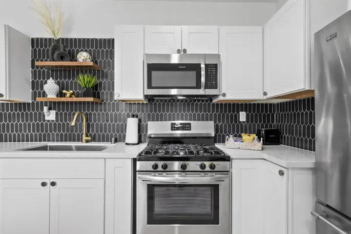 1150 Evelyn Street, San Diego, California 92114