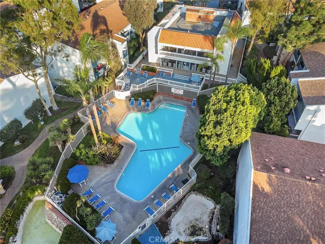 802 Camino Real 103, Redondo Beach, California 90277