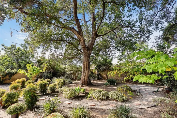 261 Oakhurst, Arcadia, California 91007