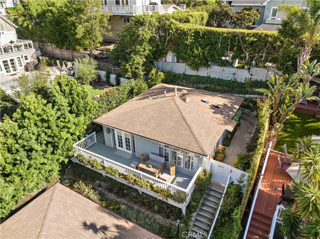 637 Saint Anns Drive, Laguna Beach, California 92651