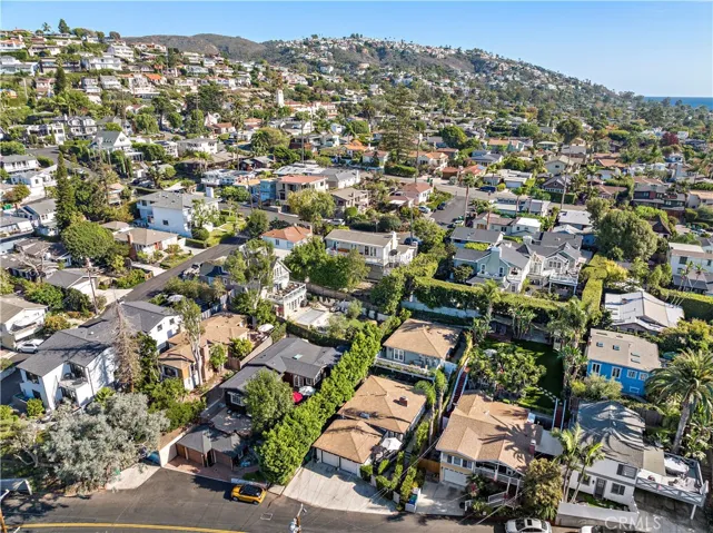 637 Saint Anns Drive, Laguna Beach, California 92651