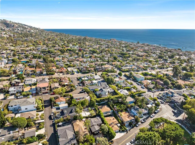 637 Saint Anns Drive, Laguna Beach, California 92651