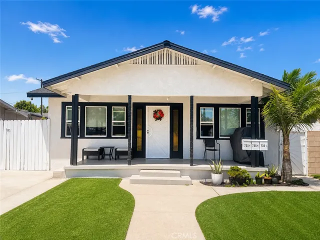 735 N Philadelphia, Anaheim, California 92805