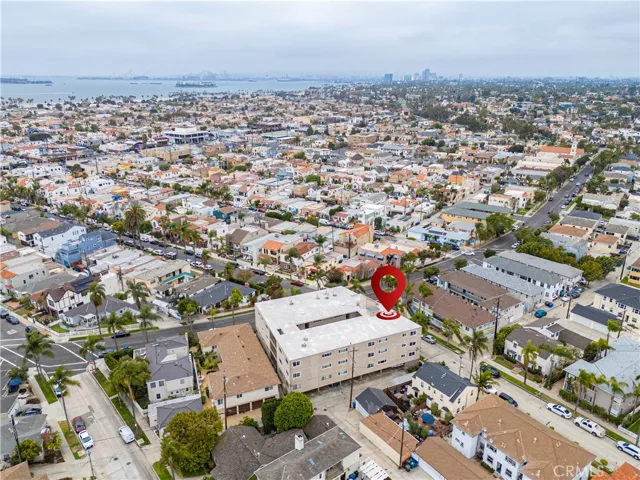 5301 E The Toledo 101, Long Beach, California 90803