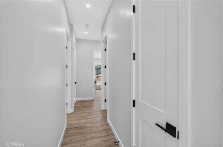 5301 E The Toledo 101, Long Beach, California 90803