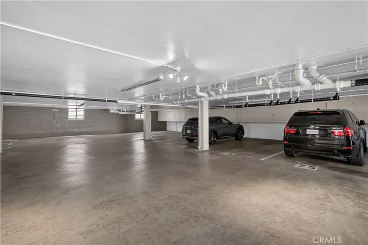 5301 E The Toledo 101, Long Beach, California 90803