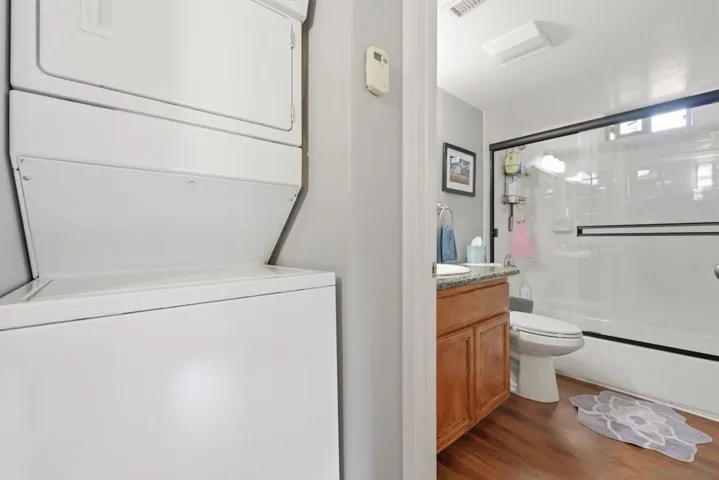 2736 B St 203, San Diego, California 92102