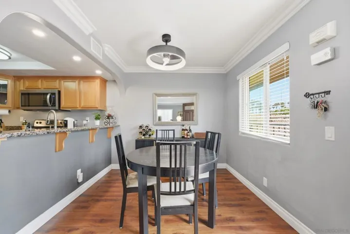2736 B St 203, San Diego, California 92102