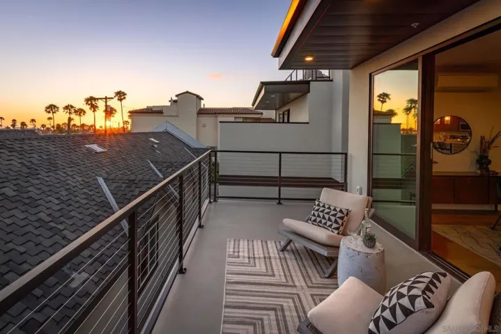 505 N Freeman Street 202, Oceanside, California 92054
