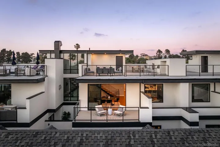 505 N Freeman Street 202, Oceanside, California 92054