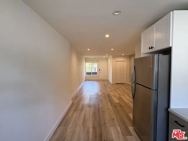 6350 Willoughby Avenue 9, Los Angeles, California 90038