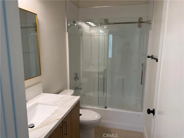 8821 Delco Ave, Winnetka, California 91306