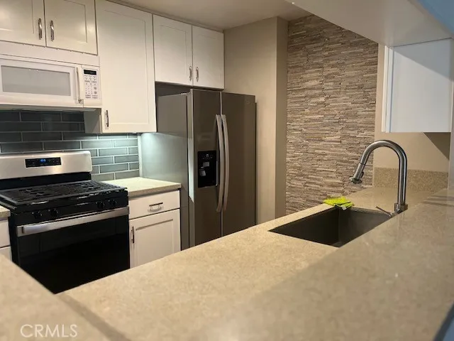 74606 Driftwood 2, Palm Desert, California 92260