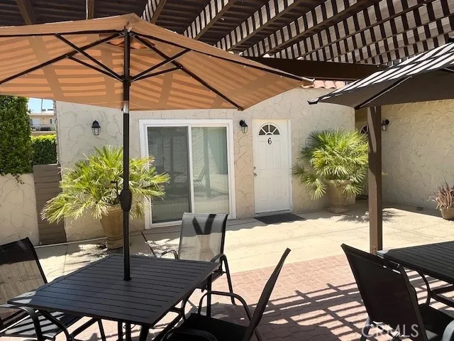 36953 Bankside Drive E, Cathedral City, California 92234