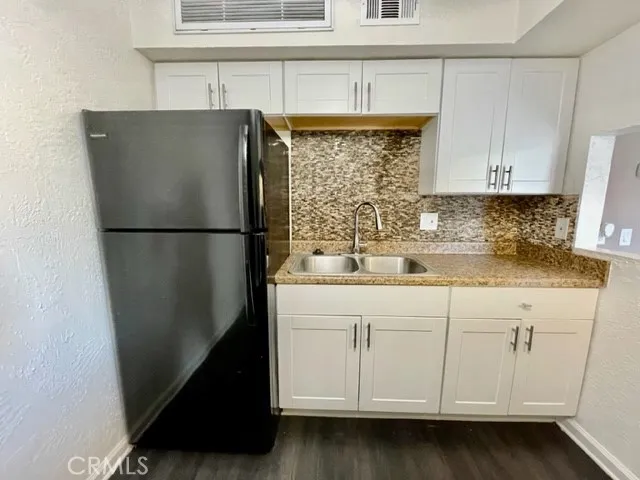36953 Bankside Drive E, Cathedral City, California 92234