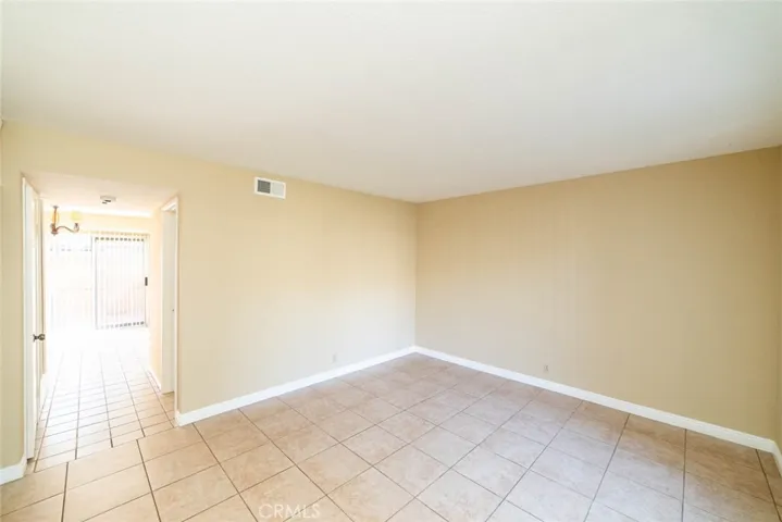 24 Elderglen, Irvine, California 92604