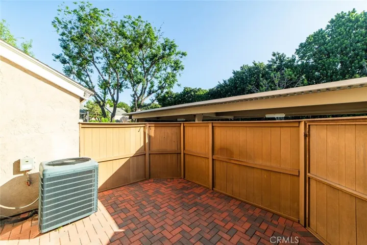 24 Elderglen, Irvine, California 92604