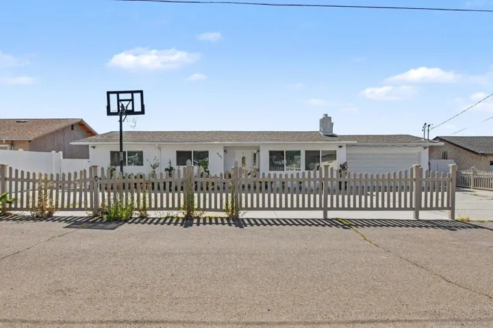 8792 Blue Boy Lane, Santee, California 92071