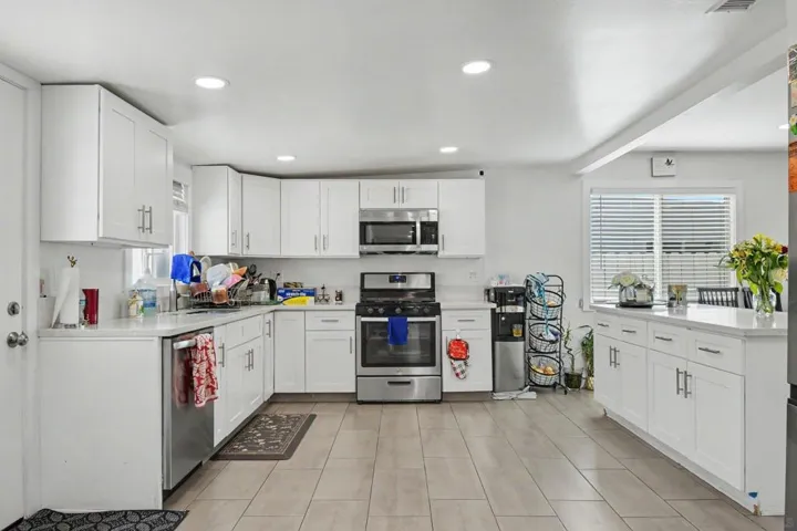 8792 Blue Boy Lane, Santee, California 92071