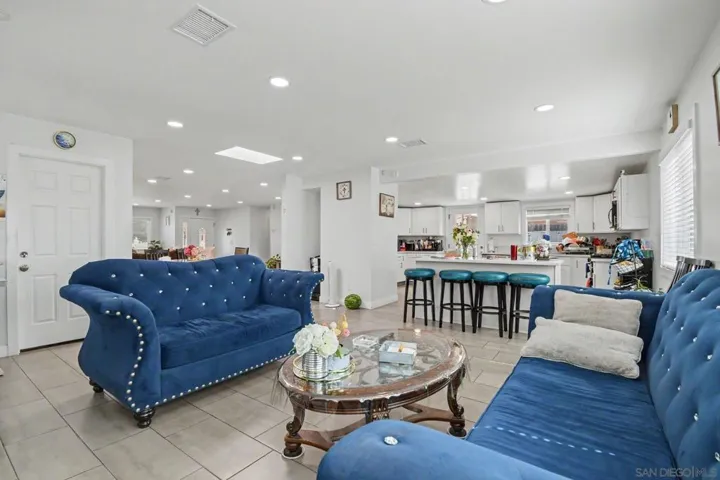 8792 Blue Boy Lane, Santee, California 92071