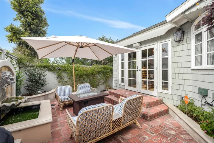 Another view of the back patio space, very private.