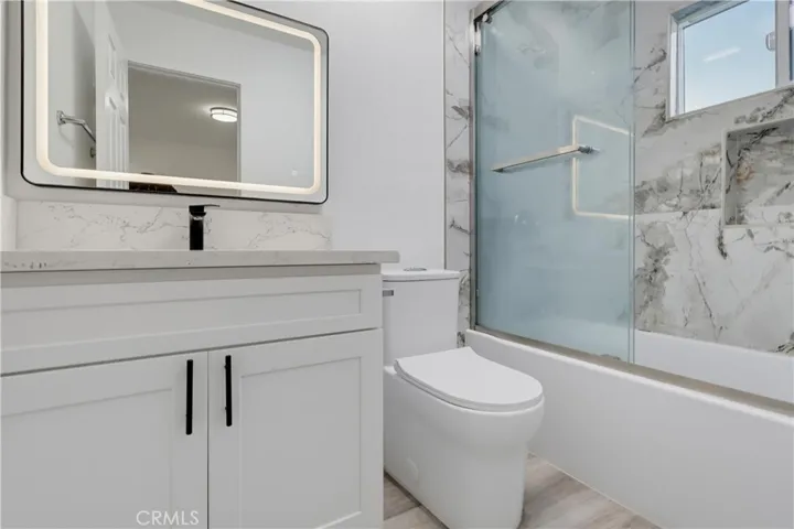 second floor suite