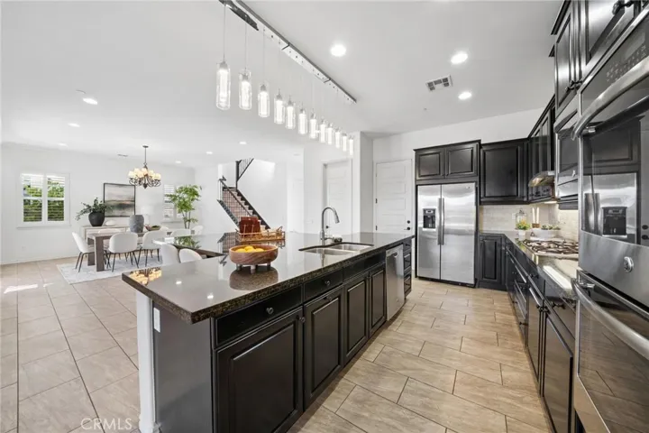 22384 Riverstream Court, Saugus, California 91350