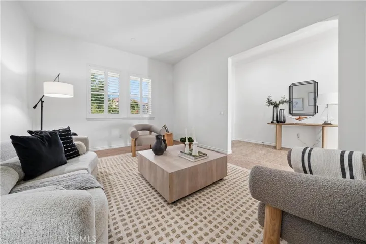 22384 Riverstream Court, Saugus, California 91350