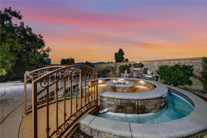 22384 Riverstream Court, Saugus, California 91350