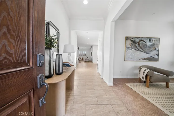 22384 Riverstream Court, Saugus, California 91350