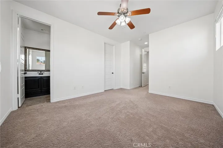 22384 Riverstream Court, Saugus, California 91350