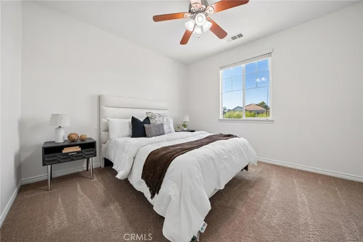 22384 Riverstream Court, Saugus, California 91350