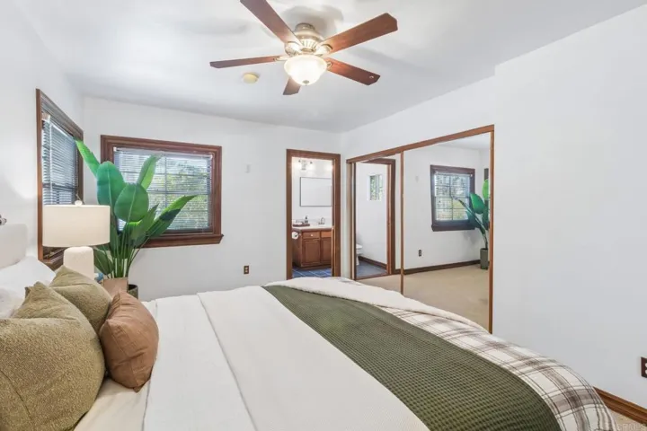 916 Sunset Dr, Vista, California 92081
