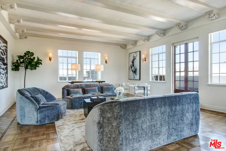 450 N Rossmore Avenue 1002, Los Angeles, California 90004