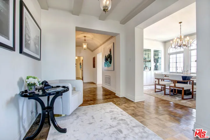 450 N Rossmore Avenue 1002, Los Angeles, California 90004