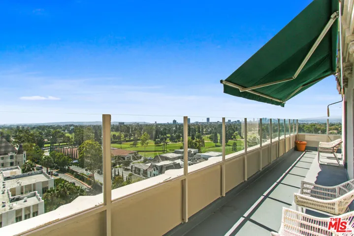 450 N Rossmore Avenue 1002, Los Angeles, California 90004