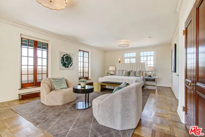 450 N Rossmore Avenue 1002, Los Angeles, California 90004