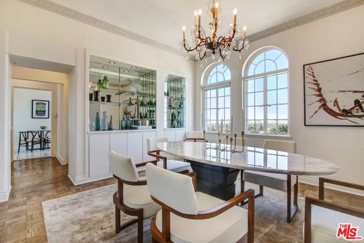 450 N Rossmore Avenue 1002, Los Angeles, California 90004