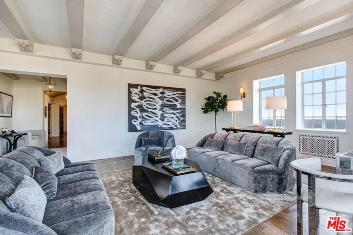 450 N Rossmore Avenue 1002, Los Angeles, California 90004