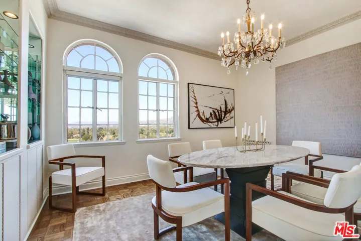 450 N Rossmore Avenue 1002, Los Angeles, California 90004