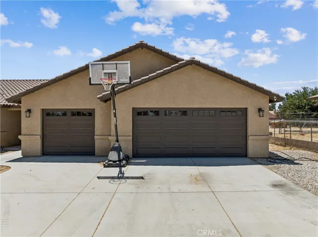 18103 Manzanita, Hesperia, California 92345