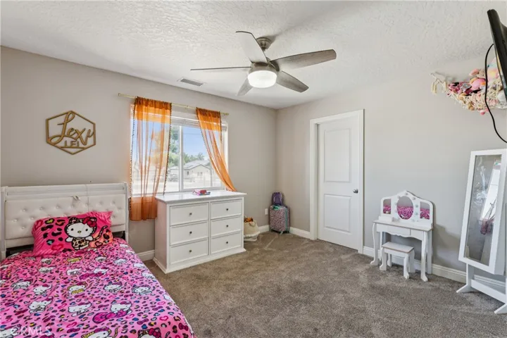18103 Manzanita, Hesperia, California 92345