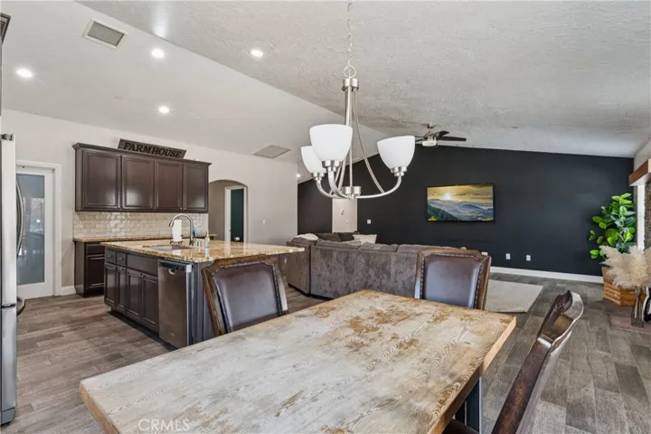 18103 Manzanita, Hesperia, California 92345