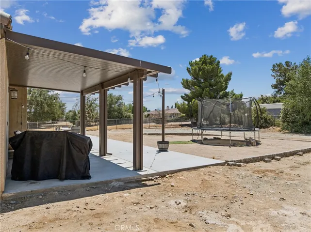 18103 Manzanita, Hesperia, California 92345
