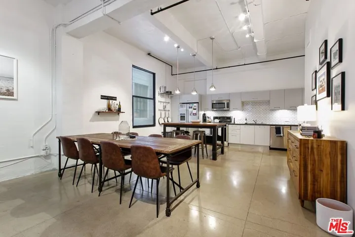 738 S Los Angeles Street 407, Los Angeles, California 90014